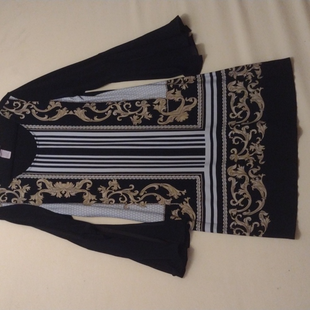 Black Patterned Bell Sleeve Dress Size